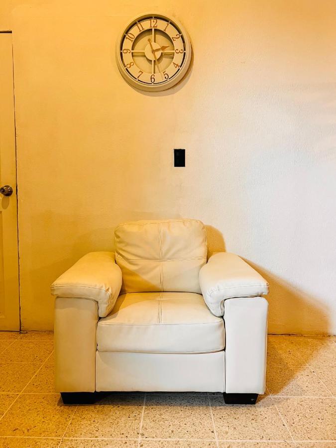Hotel Adventure Lodge ハコ エクステリア 写真